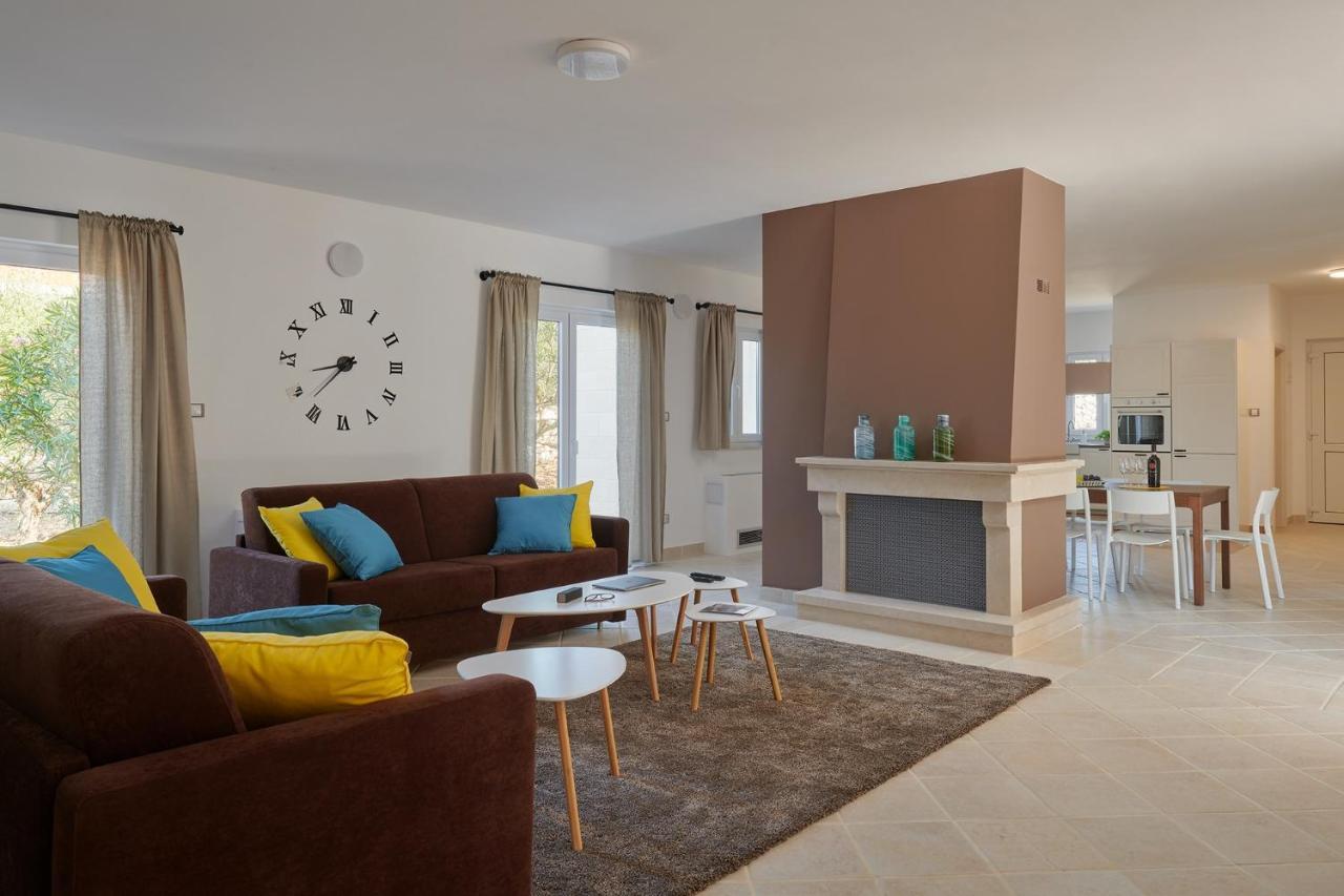 Villa Modern Aphrodite X And Hermes Vii, Hvar Island Rudina