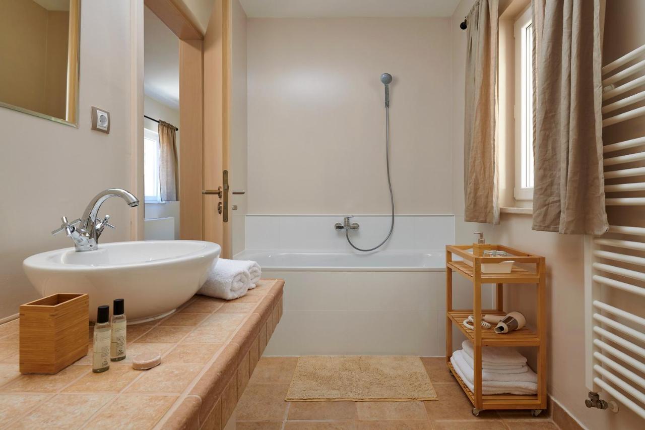 Modern Aphrodite X And Hermes Vii, Hvar Island Villa